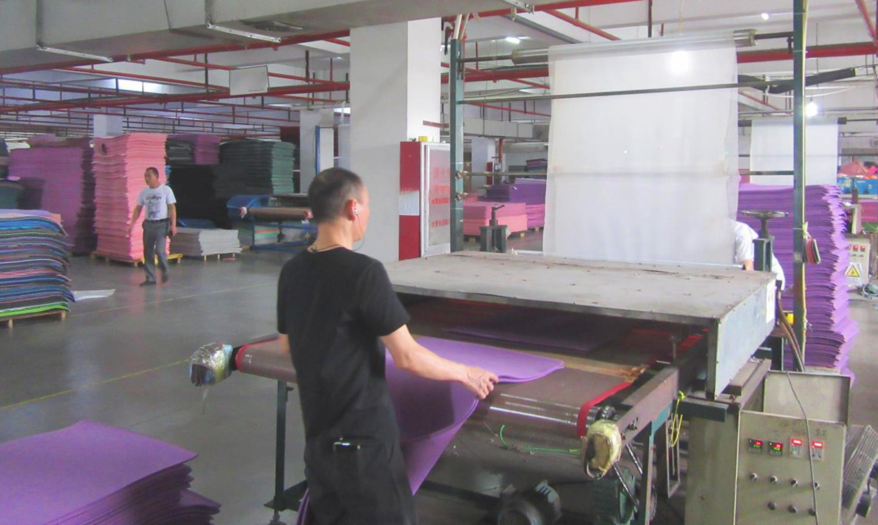 Changsha Running Import &amp; Export Co., Ltd. 공장 생산 라인